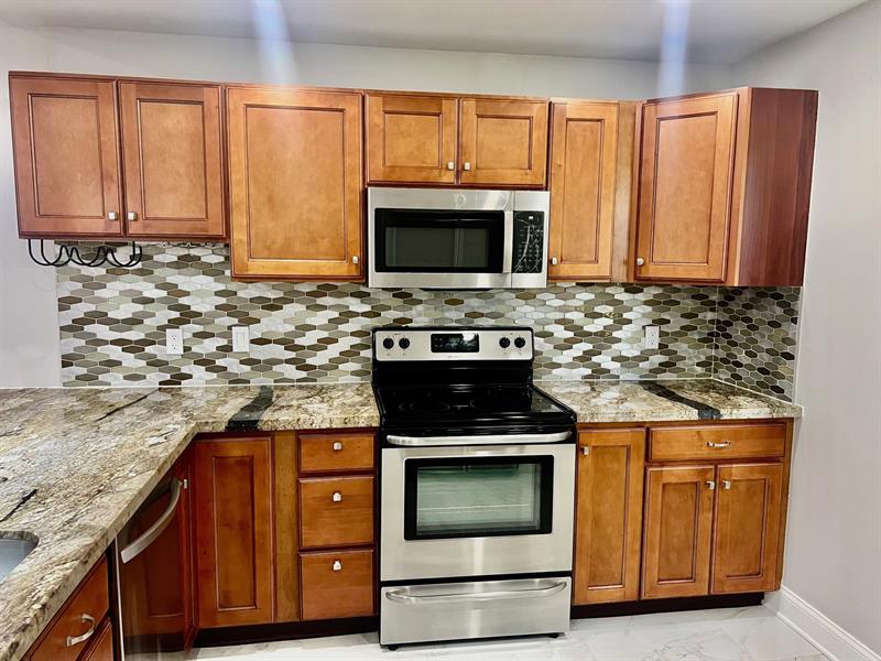 Image 7 of 25 For 8951 19th St  B