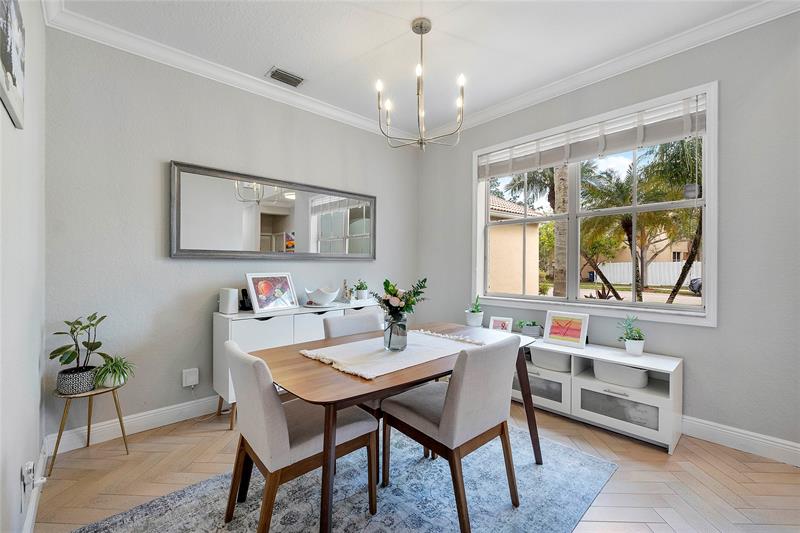 Image 10 of 45 For 604 Stanton Dr