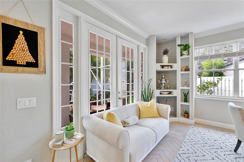 Image 18 of 45 For 604 Stanton Dr