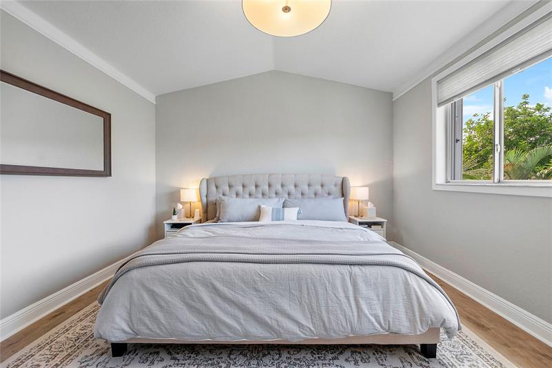 Image 24 of 45 For 604 Stanton Dr