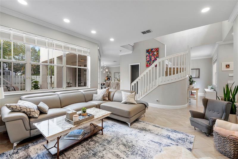 Image 8 of 45 For 604 Stanton Dr