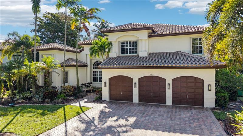 Details for 10372 Lake Vista Cir, Davie, FL 33328