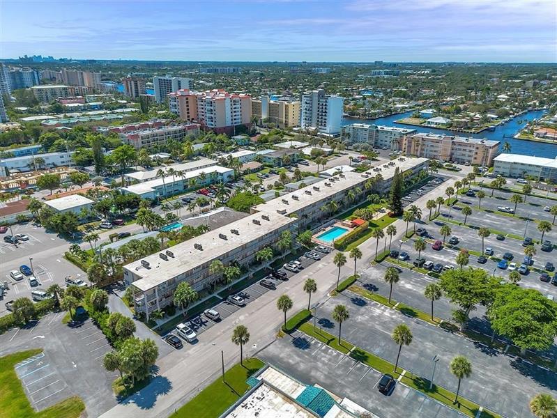 Image 3 of 33 For 3200 7th Ct  308c