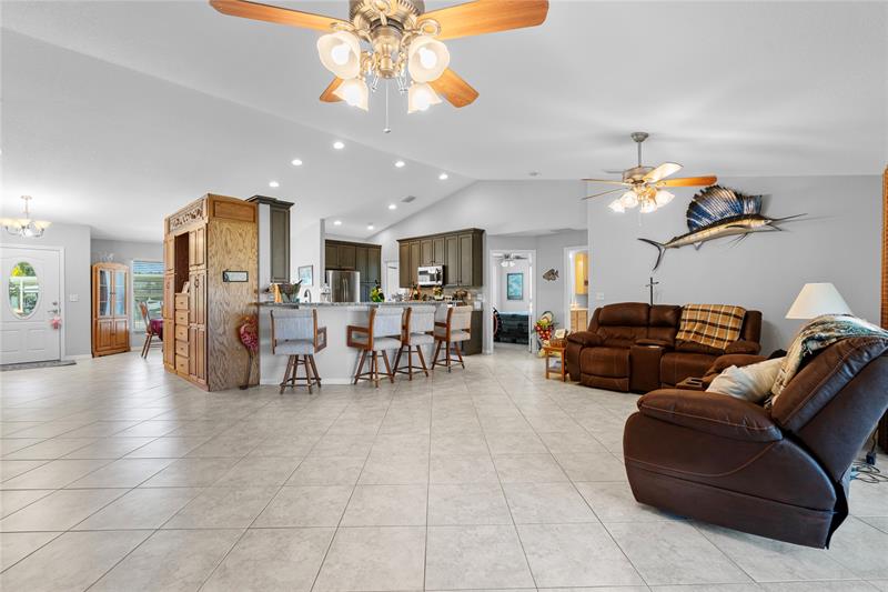 Image 24 of 48 For 1069 9th St  