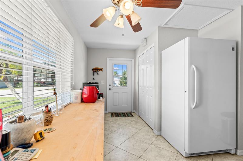 Image 33 of 48 For 1069 9th St  