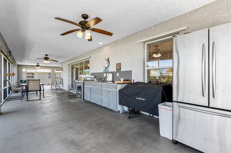 Image 35 of 48 For 1069 9th St  