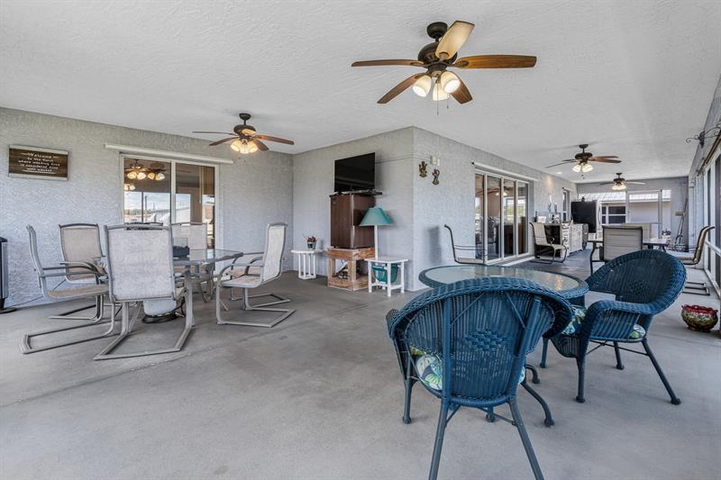 Image 36 of 48 For 1069 9th St  