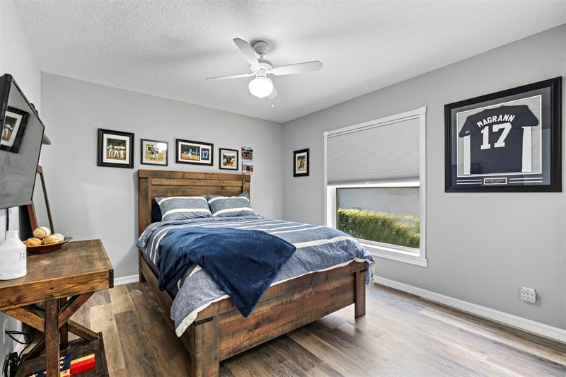 Image 30 of 44 For 5133 47th Ave