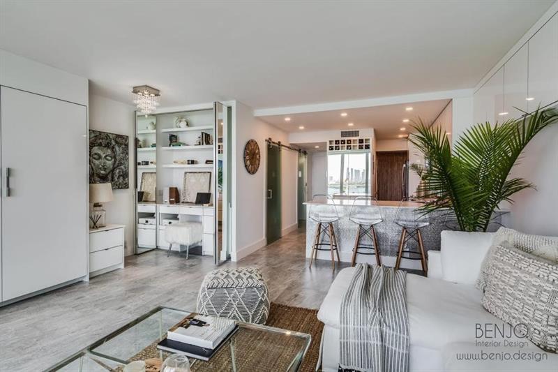 Image 7 of 12 For 1000 West Av  1419