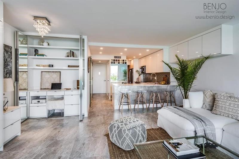 Image 9 of 12 For 1000 West Av  1419