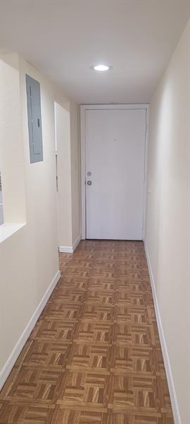 Image 20 of 23 For 2985 Riverside Dr  206