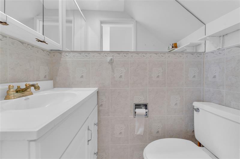 Image 27 of 40 For 1401 Federal Hwy  218