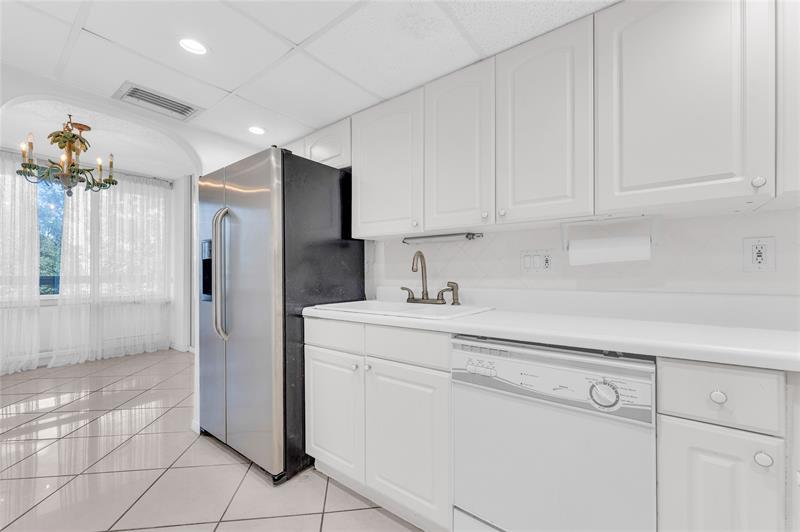 Image 6 of 40 For 1401 Federal Hwy  218