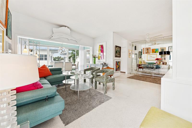 Image 3 of 23 For 425 Bayshore Dr  2