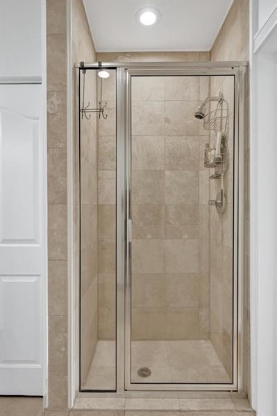 Image 39 of 66 For 408 9th Ave  