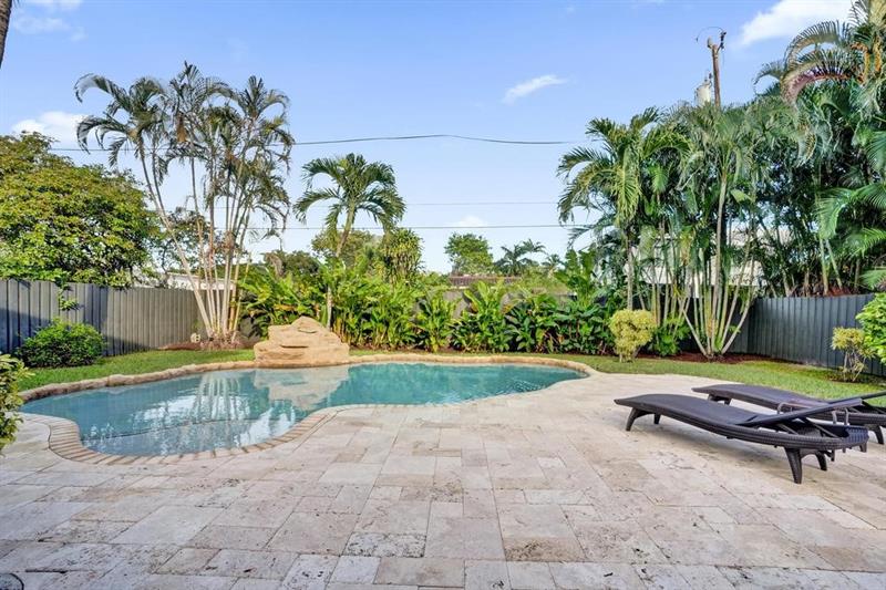 Image 49 of 66 For 408 9th Ave  