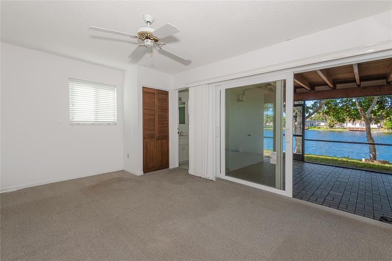 Image 17 of 44 For 1940 107 Ave