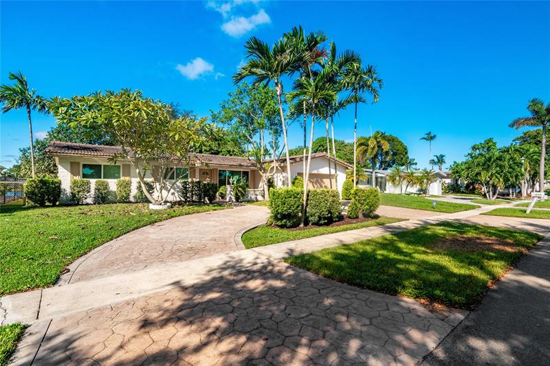 Image 37 of 44 For 1940 107 Ave