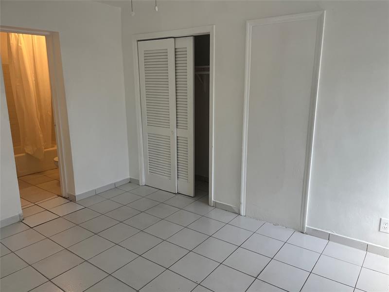 Image 10 of 13 For 505 20th Ave  4