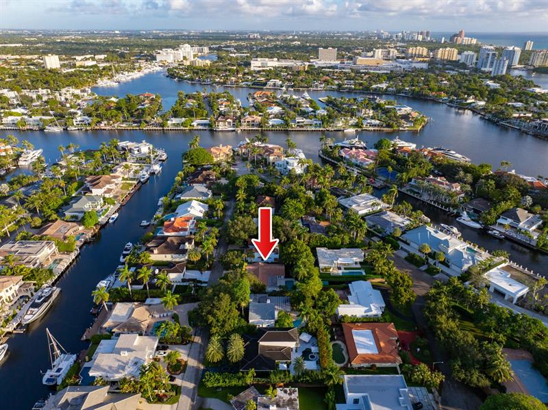 Image 32 of 32 For 326 Seven Isles Dr