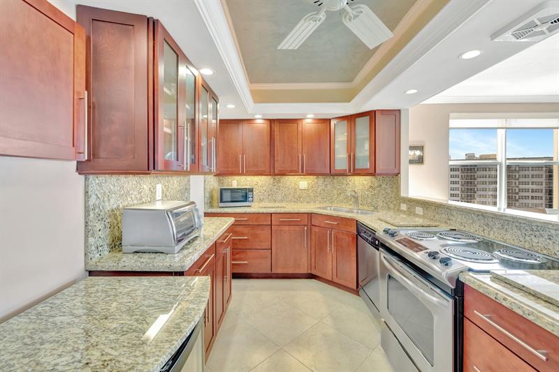 Image 11 of 49 For 3300 36th St  1516