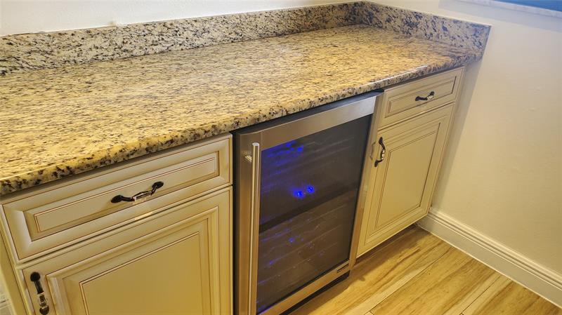 Image 6 of 22 For 10110 Boca Entrada Blvd  302