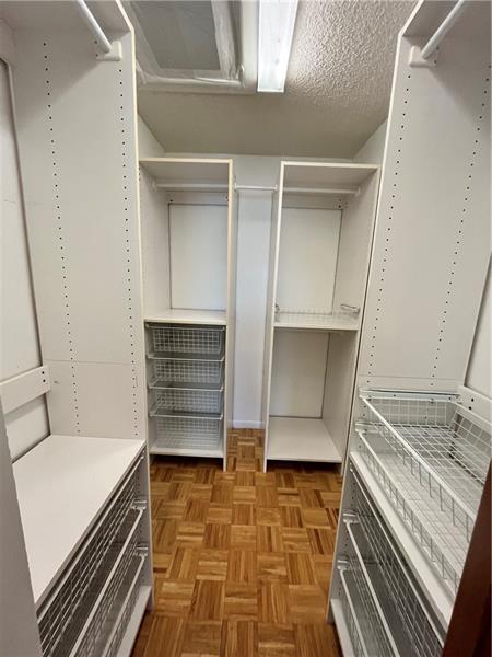 Image 13 of 17 For 9449 Boca Cove Cir  914