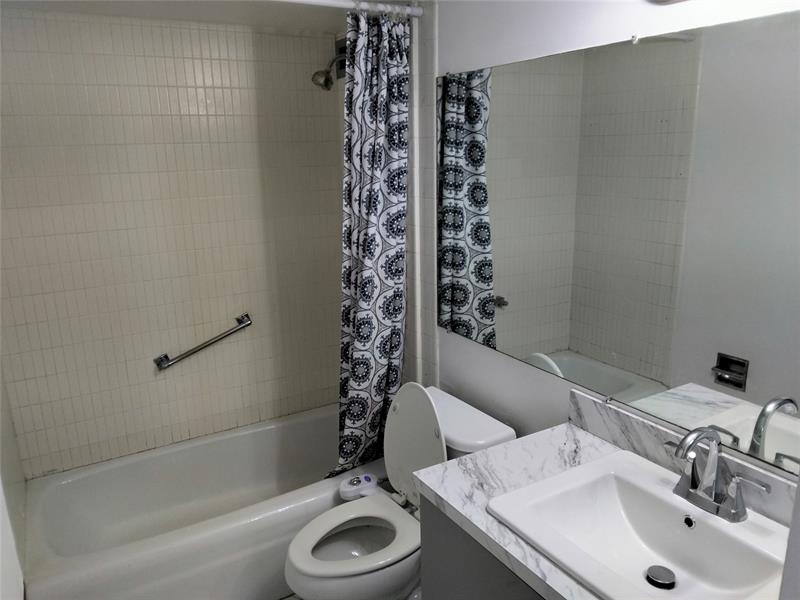 Image 6 of 17 For 1200 Hibiscus Ave  1804