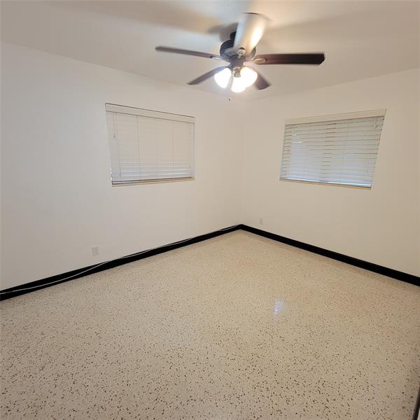 Image 10 of 19 For 806 32nd Ave