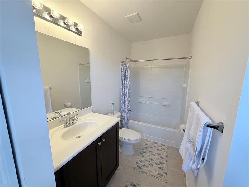 Image 22 of 44 For 14240 275th St