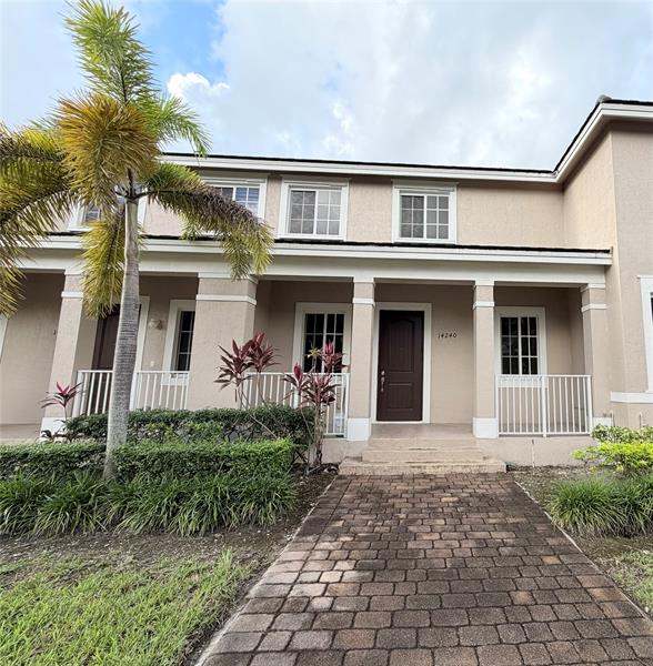 Image 32 of 44 For 14240 275th St