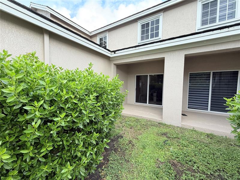 Image 6 of 44 For 14240 275th St