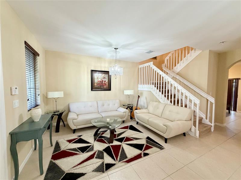 Image 7 of 44 For 14240 275th St