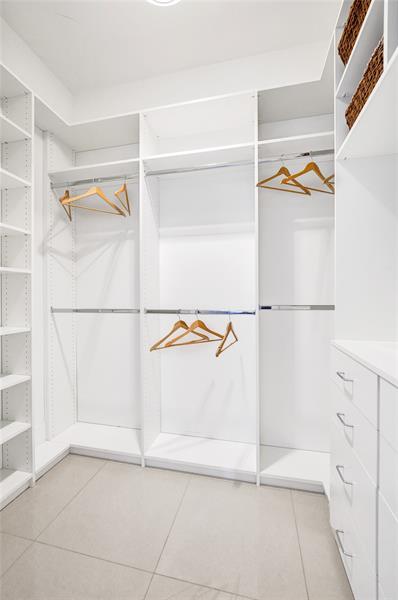 Image 20 of 66 For 2617 14th Ave  507