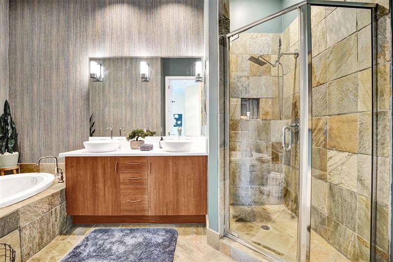 Image 28 of 66 For 2617 14th Ave  507