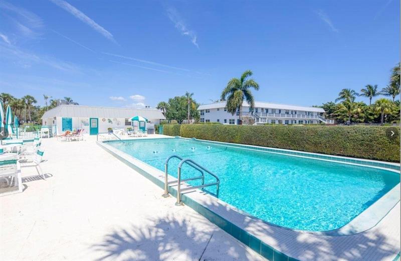 Image 20 of 20 For 2929 Ocean Blvd  142-3