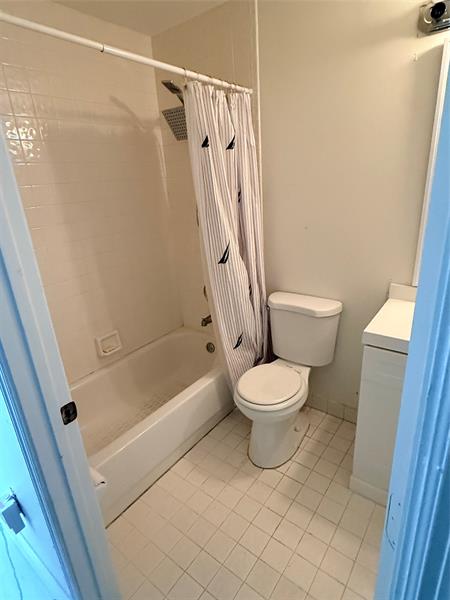 Image 4 of 26 For 3380 78th Ave