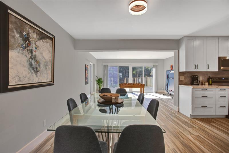 Image 11 of 36 For 2632 Madison St