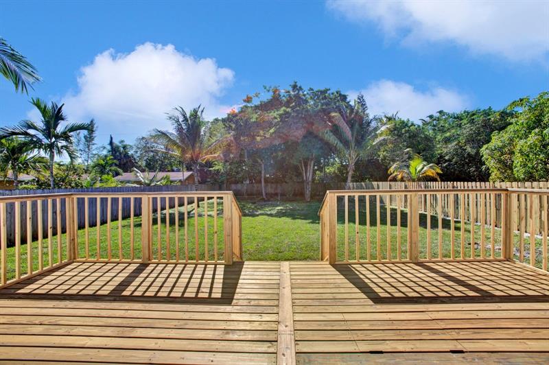 Image 34 of 36 For 2632 Madison St