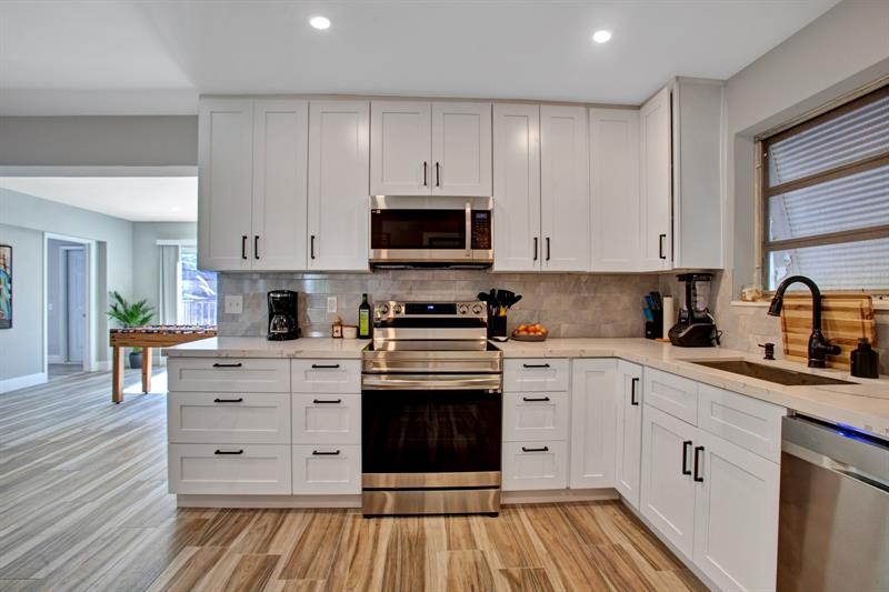 Image 4 of 36 For 2632 Madison St