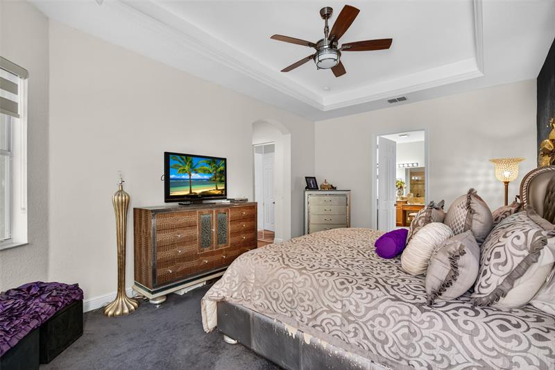 Image 26 of 45 For 1777 Belmont Cir