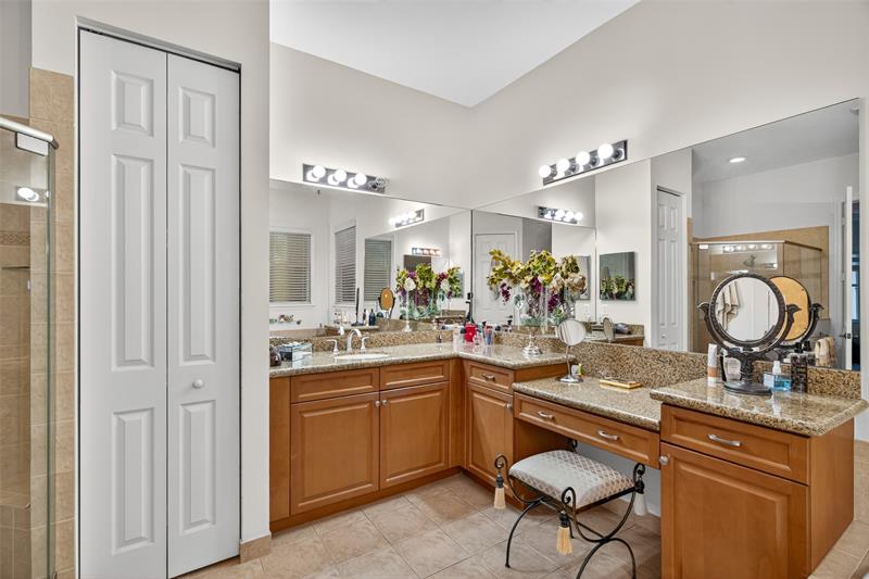 Image 29 of 45 For 1777 Belmont Cir