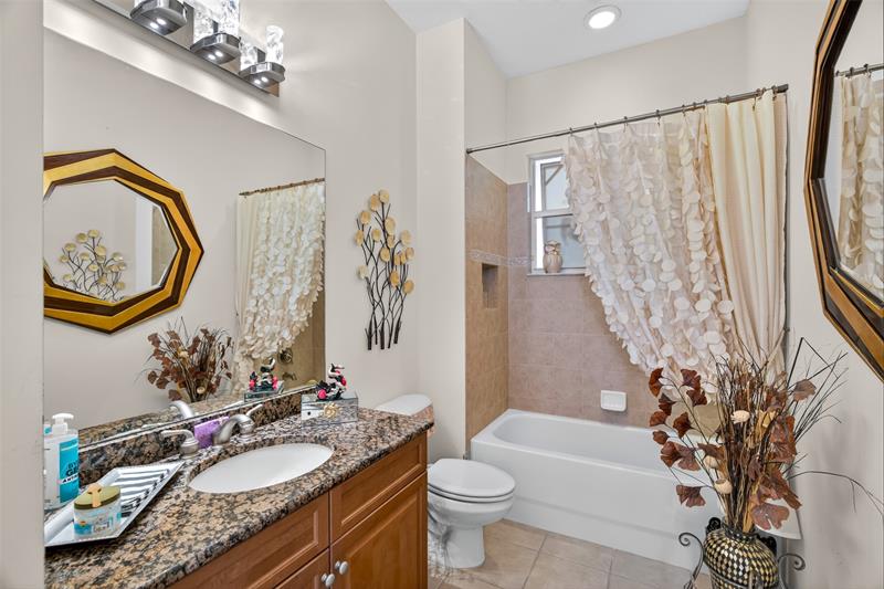 Image 33 of 45 For 1777 Belmont Cir