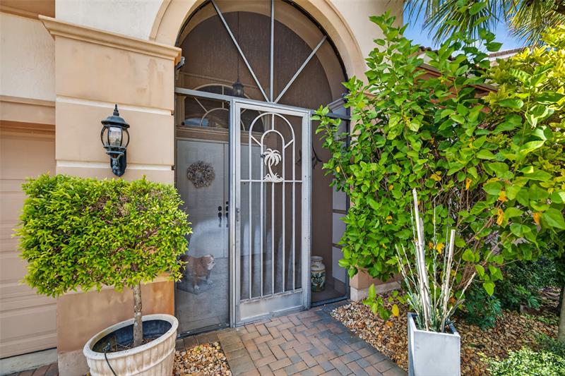 Image 6 of 45 For 1777 Belmont Cir