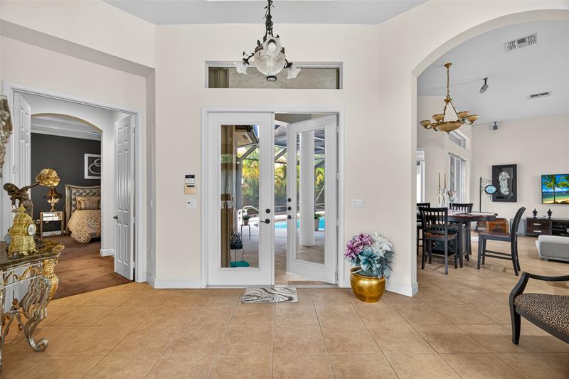 Image 7 of 45 For 1777 Belmont Cir