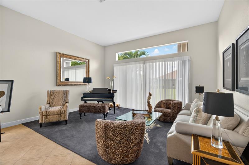 Image 8 of 45 For 1777 Belmont Cir