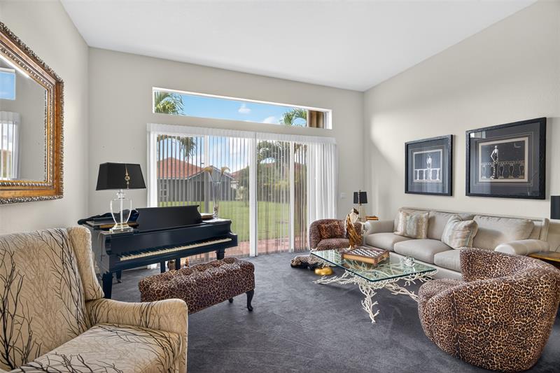 Image 9 of 45 For 1777 Belmont Cir