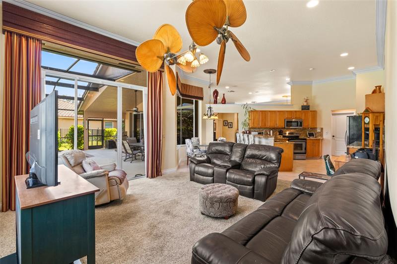 Image 15 of 45 For 525 Stonemont Ln