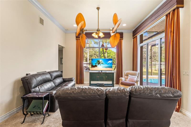 Image 16 of 45 For 525 Stonemont Ln