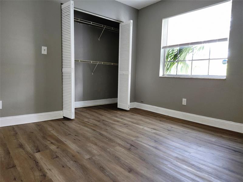 Image 27 of 34 For 475 8 St  117